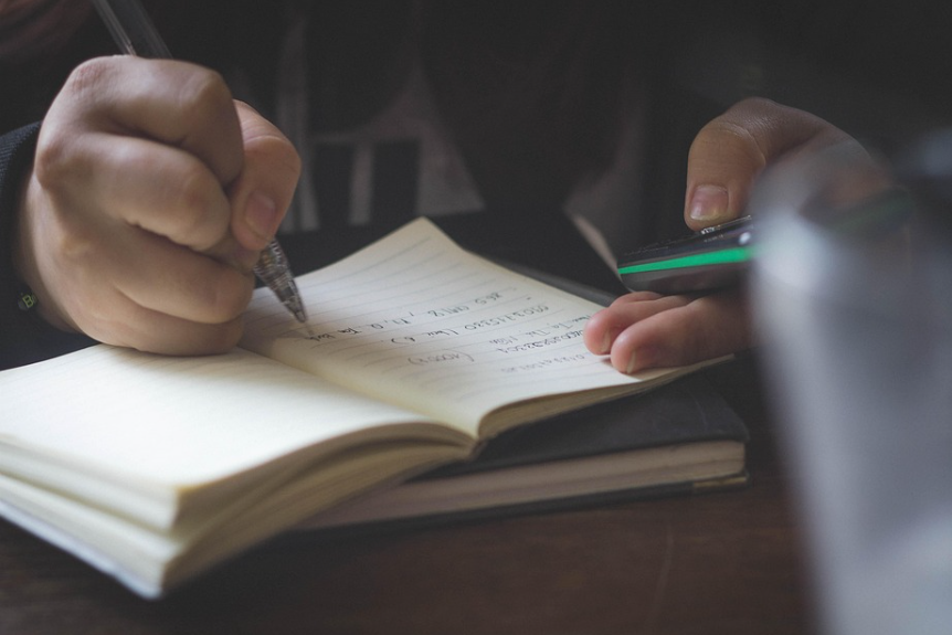 How to use the student finance calculator