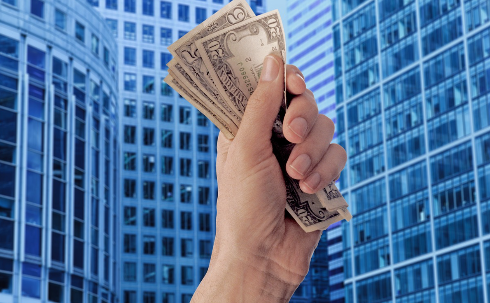 Who Owns the Money in a Joint Bank Account in the UK