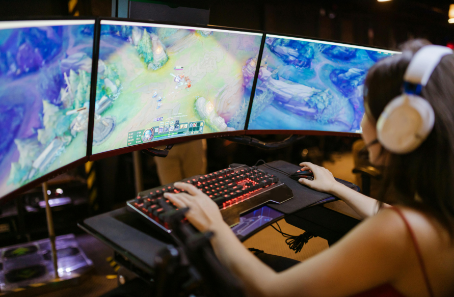 How Online Games Affected Racing Industry