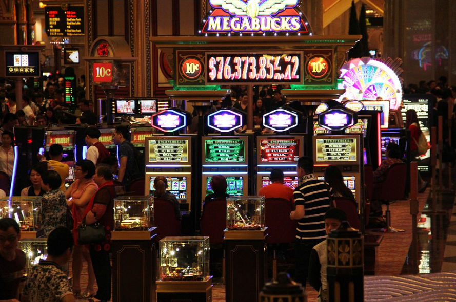How Can UK Players Claim 25 Free Spins on Registration No Deposit