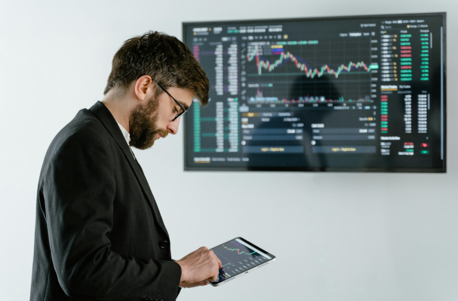 Strategies for Adapting to Market Shifts